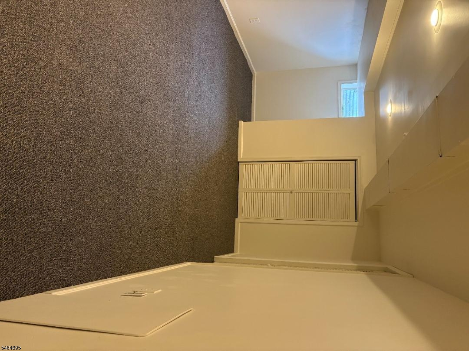 151 Locust Court Raritan NJ 08822