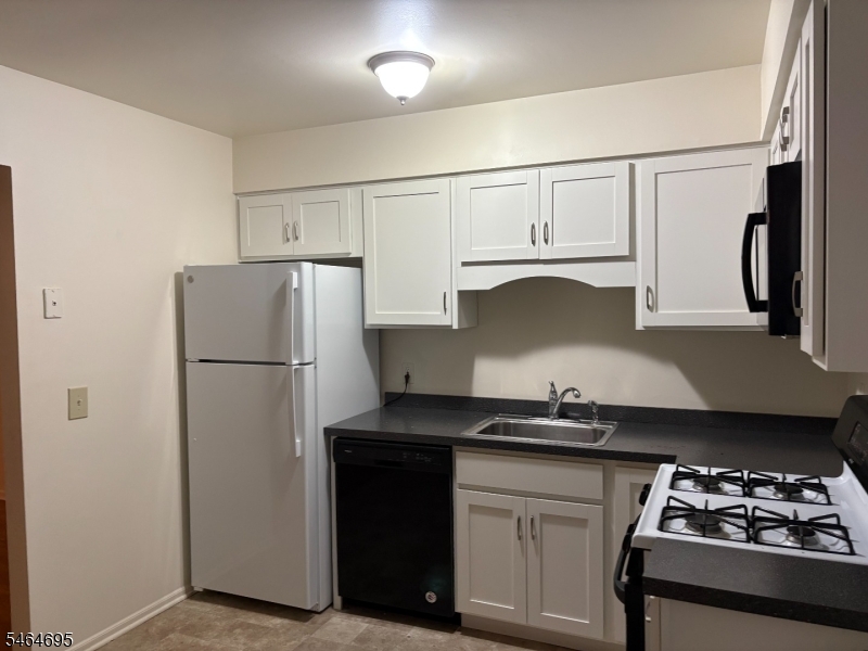 151 Locust Court Raritan NJ 08822