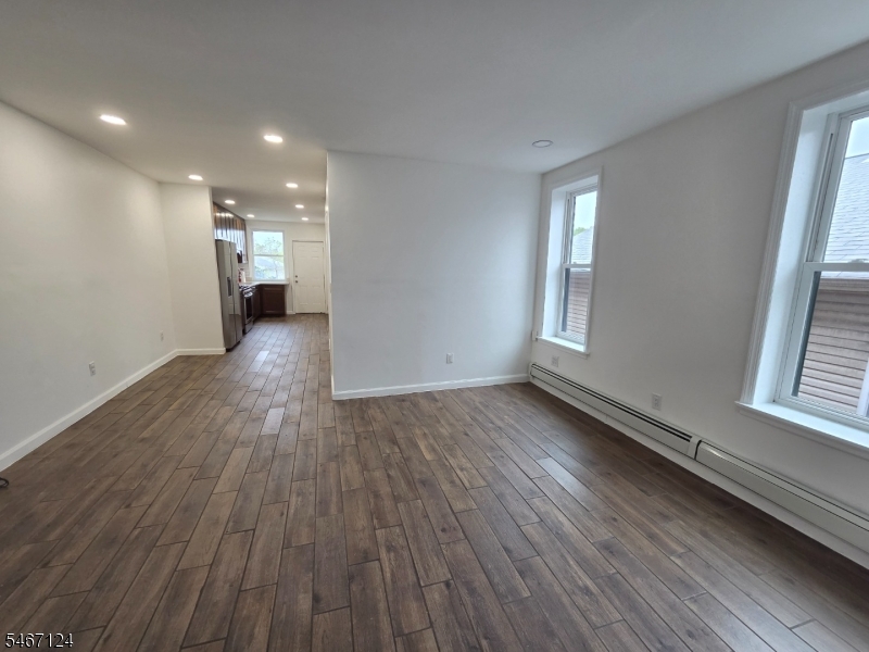 51 E Kinney Street Newark NJ 07102