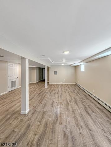319 14TH Avenue Newark NJ 07103