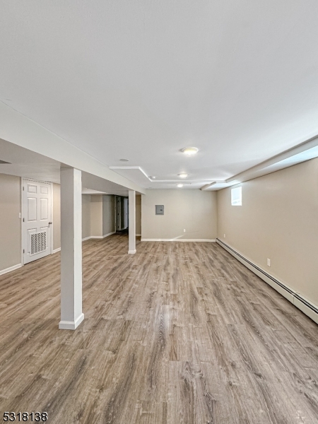 319 14TH Avenue Newark NJ 07103
