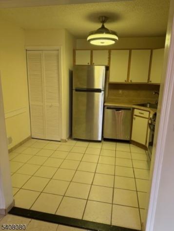 540 Holly Court Mahwah NJ 07430