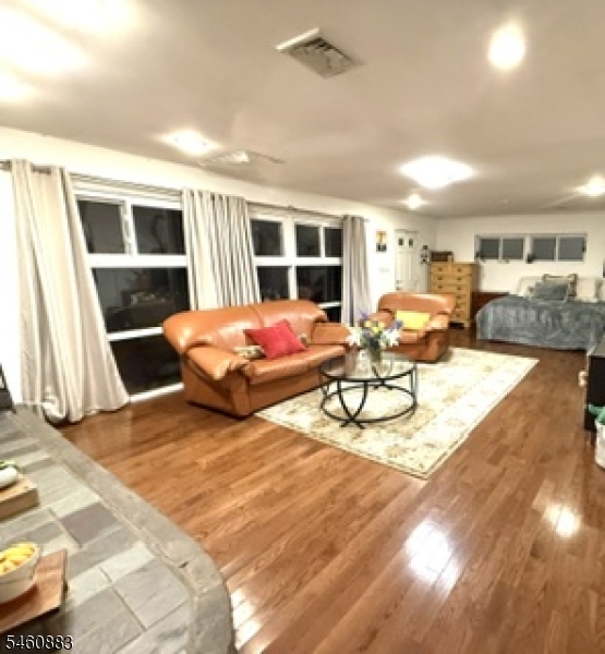 2 Lafayette Avenue Cliffside Park NJ 07010