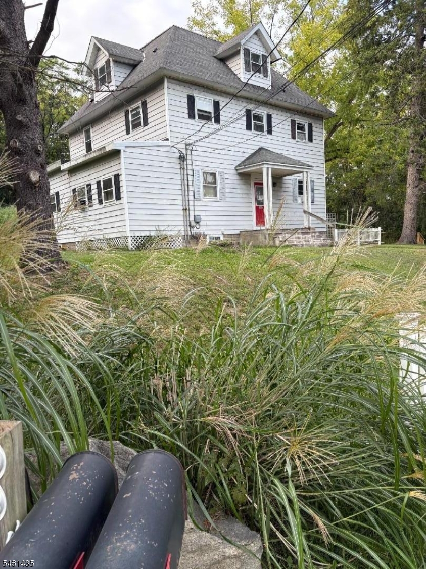 12 Loomis Avenue Sussex NJ 07461