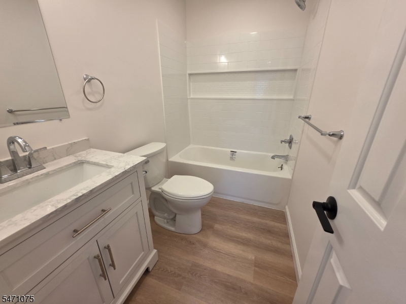 245 Nuthatch Court Readington NJ 08887