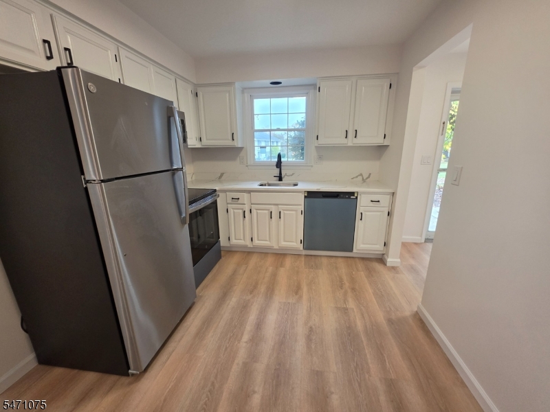 245 Nuthatch Court Readington NJ 08887
