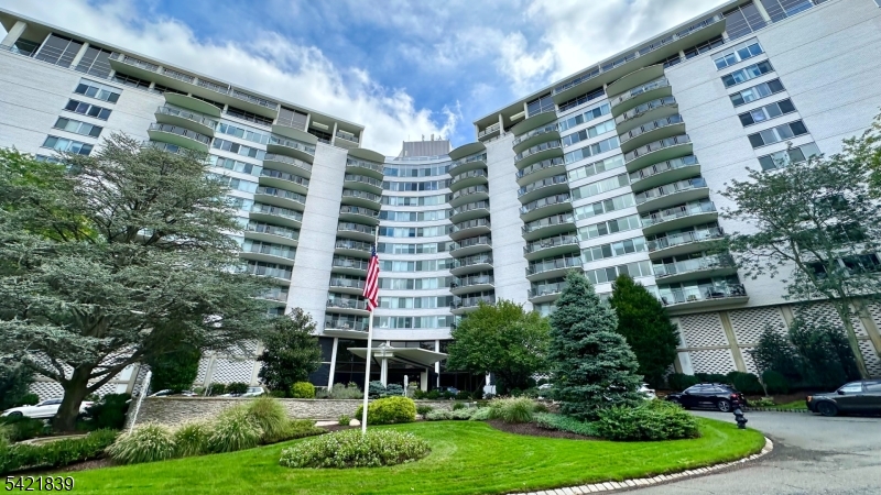 1 Claridge Drive Verona NJ 07044