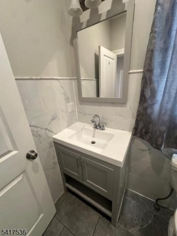 474 10TH Avenue Paterson NJ 07514