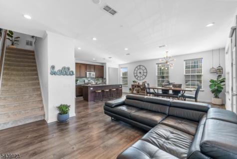 19 Tippet Street Hillsborough NJ 08844
