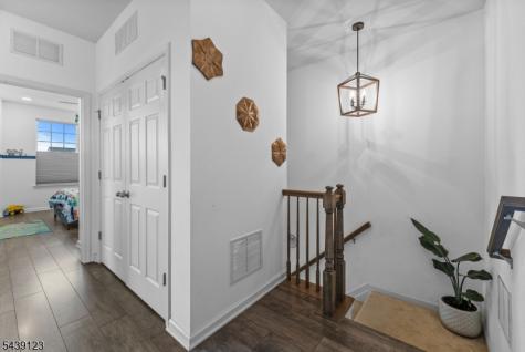19 Tippet Street Hillsborough NJ 08844