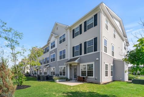 19 Tippet Street Hillsborough NJ 08844