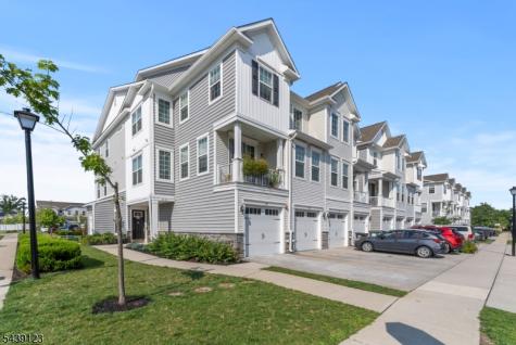 19 Tippet Street Hillsborough NJ 08844
