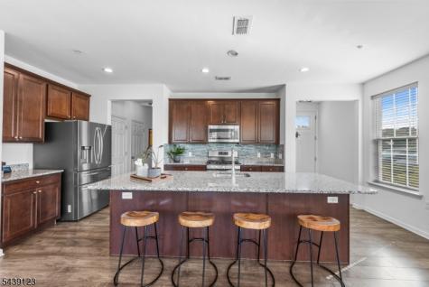 19 Tippet Street Hillsborough NJ 08844