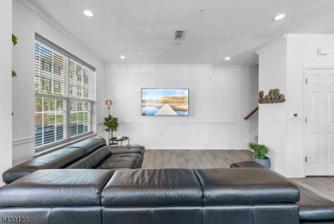 19 Tippet Street Hillsborough NJ 08844
