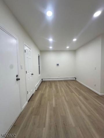 7 Circle Avenue Paterson NJ 07522