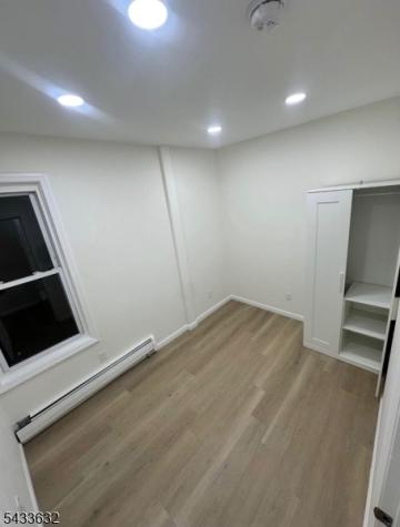 7 Circle Avenue Paterson NJ 07522
