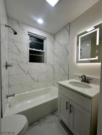 7 Circle Avenue Paterson NJ 07522