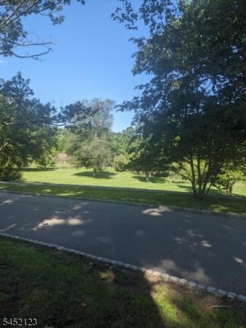 5 Lakeview Place Verona NJ 07044