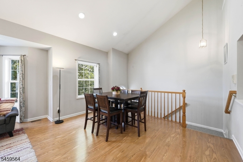 347 Winthrop Drive Nutley NJ 07110