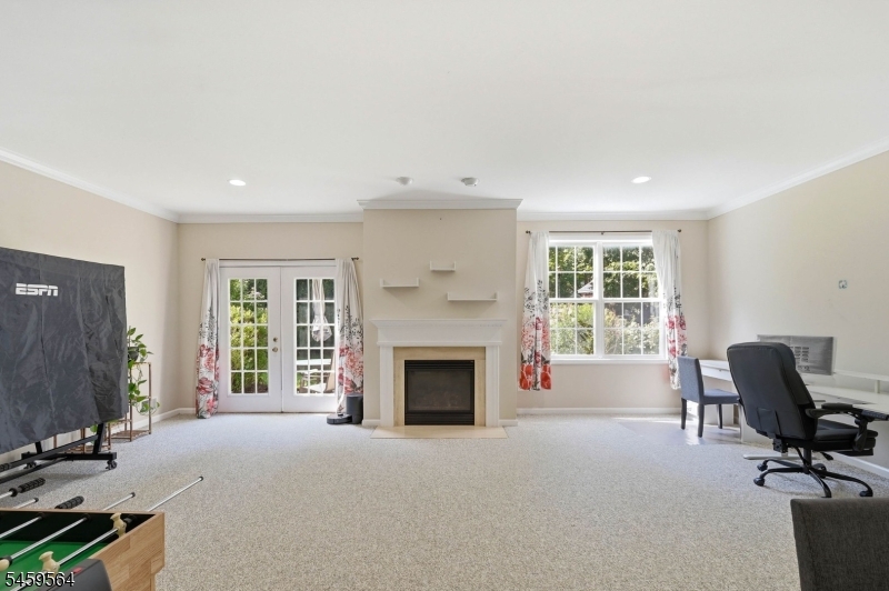 347 Winthrop Drive Nutley NJ 07110