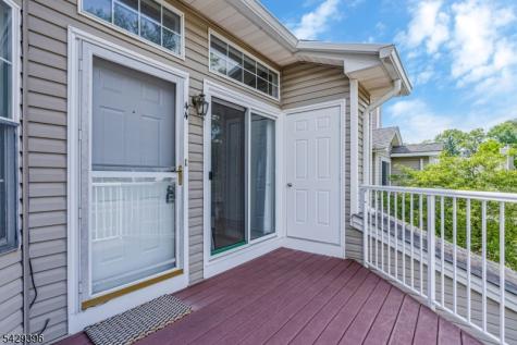 44 Spruce Court Bedminster NJ 07921