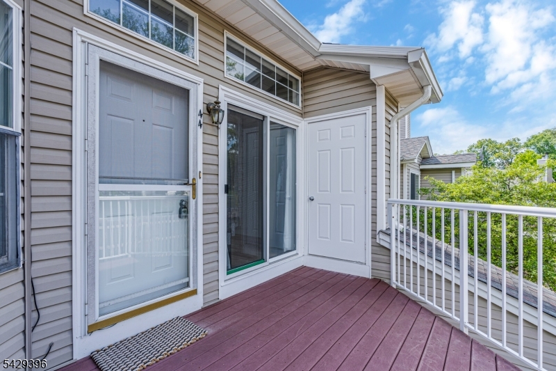 44 Spruce Court Bedminster NJ 07921