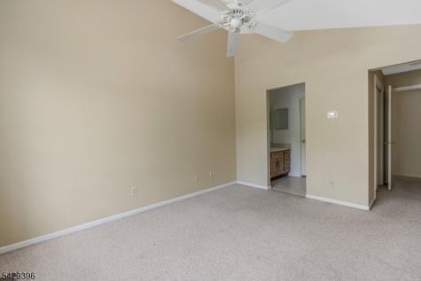44 Spruce Court Bedminster NJ 07921