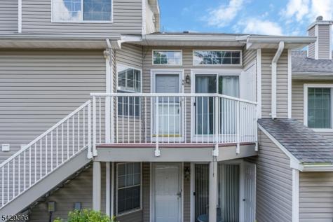 44 Spruce Court Bedminster NJ 07921