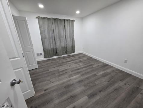 260 Trenton Avenue Paterson NJ 07503
