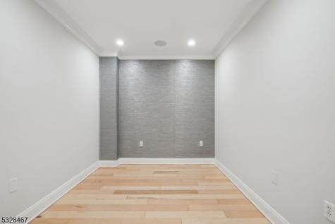 48 S Park Street Montclair NJ 07042