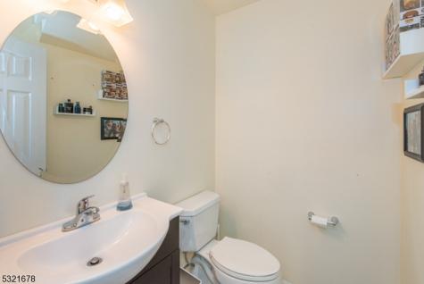 205 Gettysburg Way Lincoln Park NJ 07035