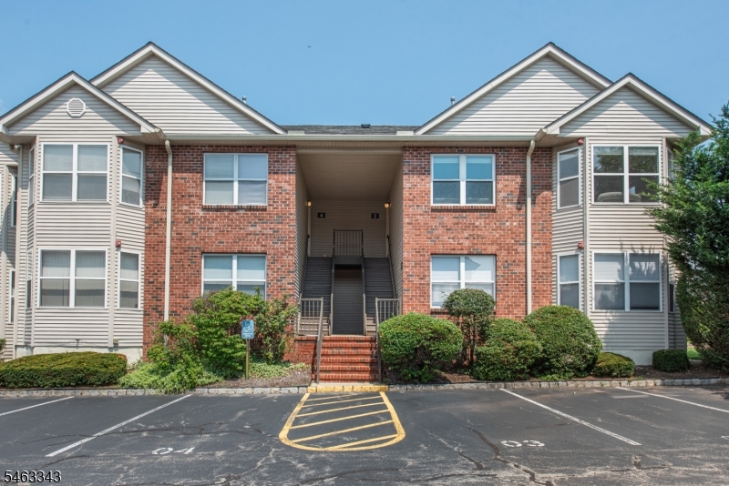 3 Jennifer Drive East Hanover NJ 07936