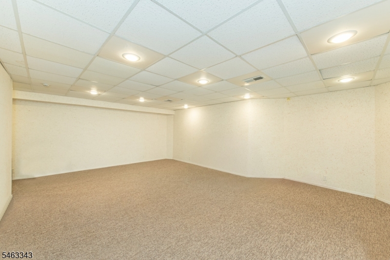 3 Jennifer Drive East Hanover NJ 07936