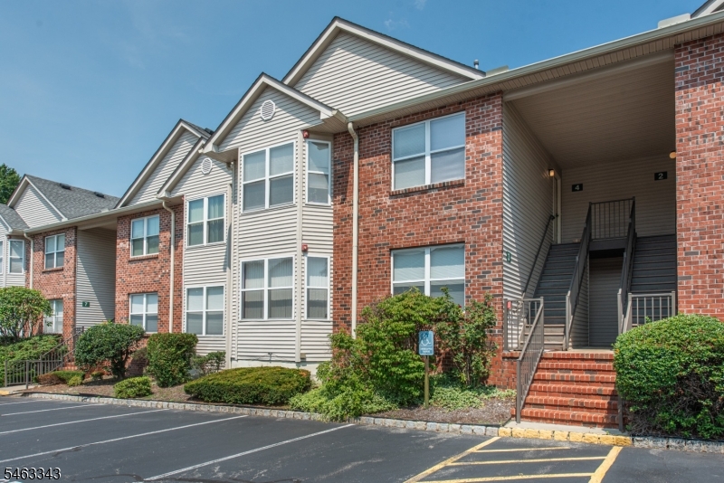 3 Jennifer Drive East Hanover NJ 07936