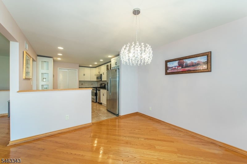 3 Jennifer Drive East Hanover NJ 07936