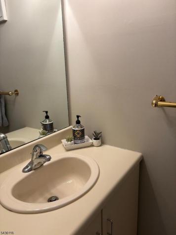 15 Washington Court Montville NJ 07082