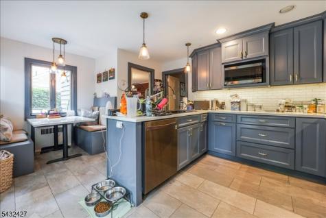 32 Whittier Terrace Bloomfield NJ 07003