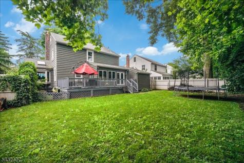 32 Whittier Terrace Bloomfield NJ 07003
