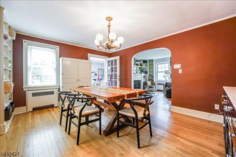 32 Whittier Terrace Bloomfield NJ 07003