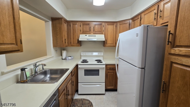 2 Cedar Court Bedminster NJ 07921