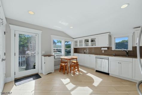 16 Munn Street Montclair NJ 07042
