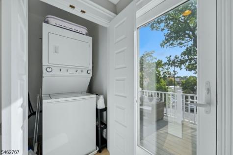 16 Munn Street Montclair NJ 07042