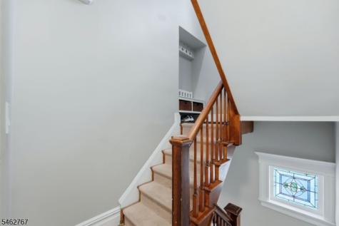 16 Munn Street Montclair NJ 07042
