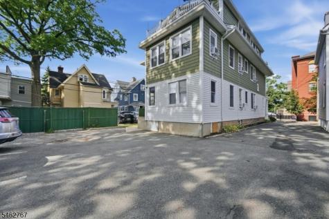 16 Munn Street Montclair NJ 07042