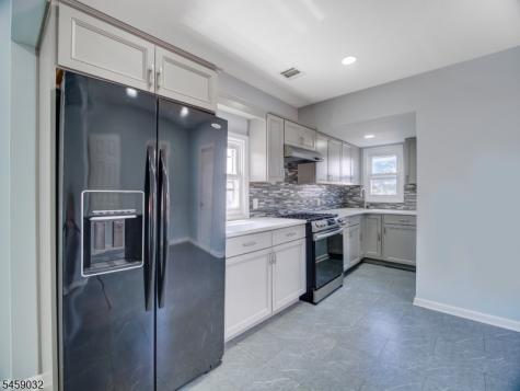 27 Honiss Street Belleville NJ 07109