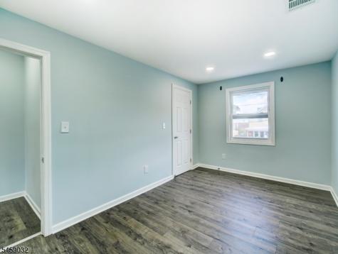 27 Honiss Street Belleville NJ 07109