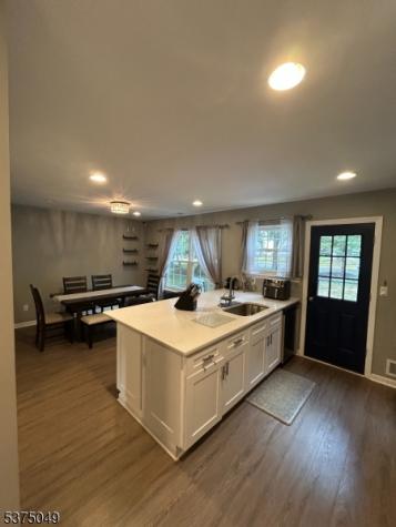 448 Saint Giles Court Franklin NJ 08873