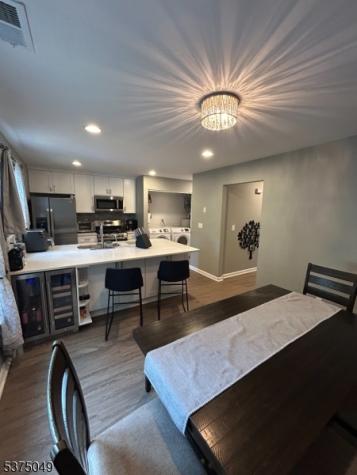 448 Saint Giles Court Franklin NJ 08873