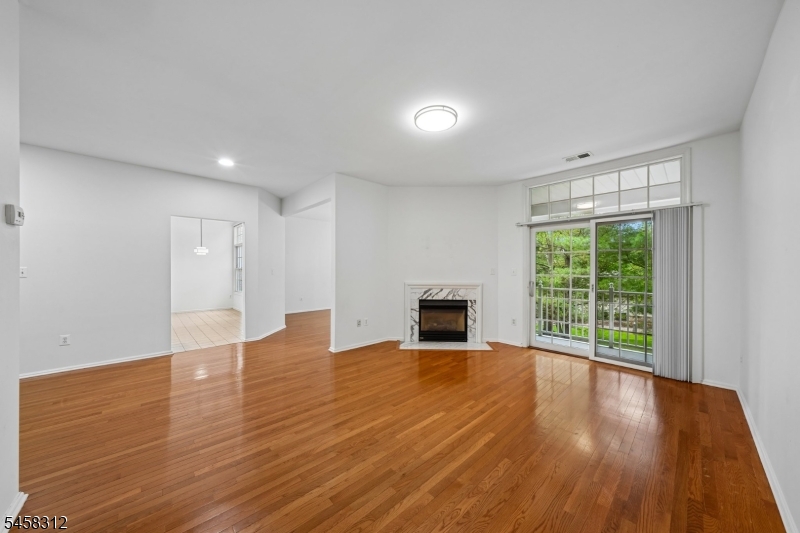 611 Binghampton Lane Livingston NJ 07039