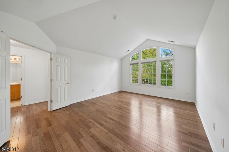 611 Binghampton Lane Livingston NJ 07039